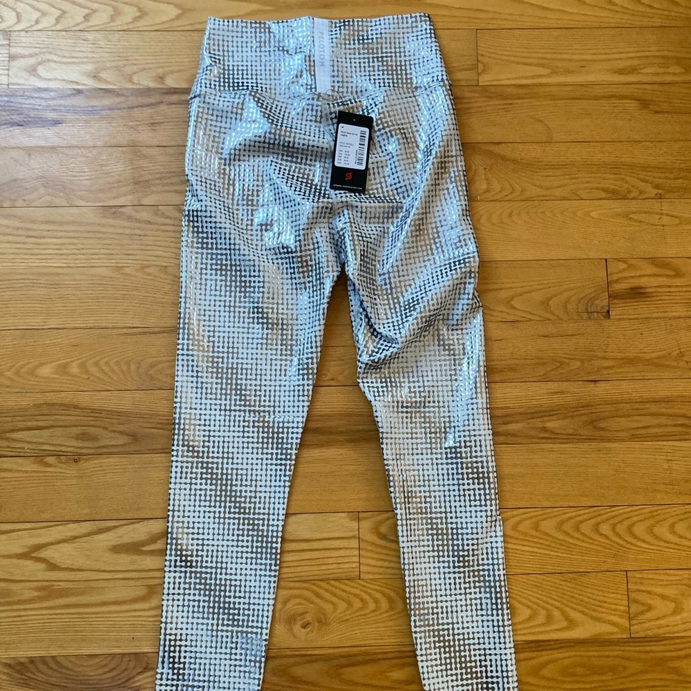 Peloton foil legging